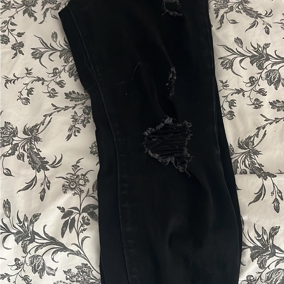 Women’s Jeans - Picture 3 of 3